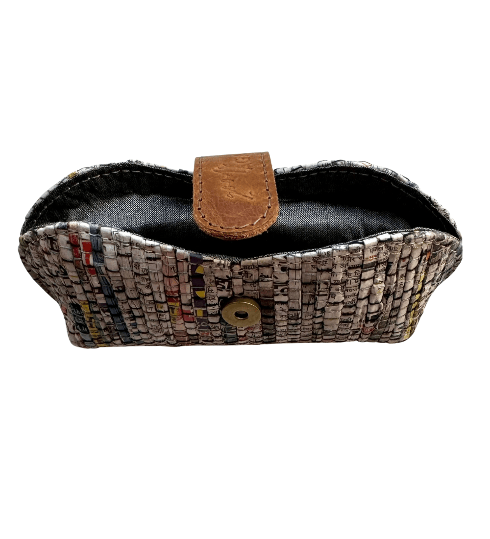 Newspaper Glasses Case